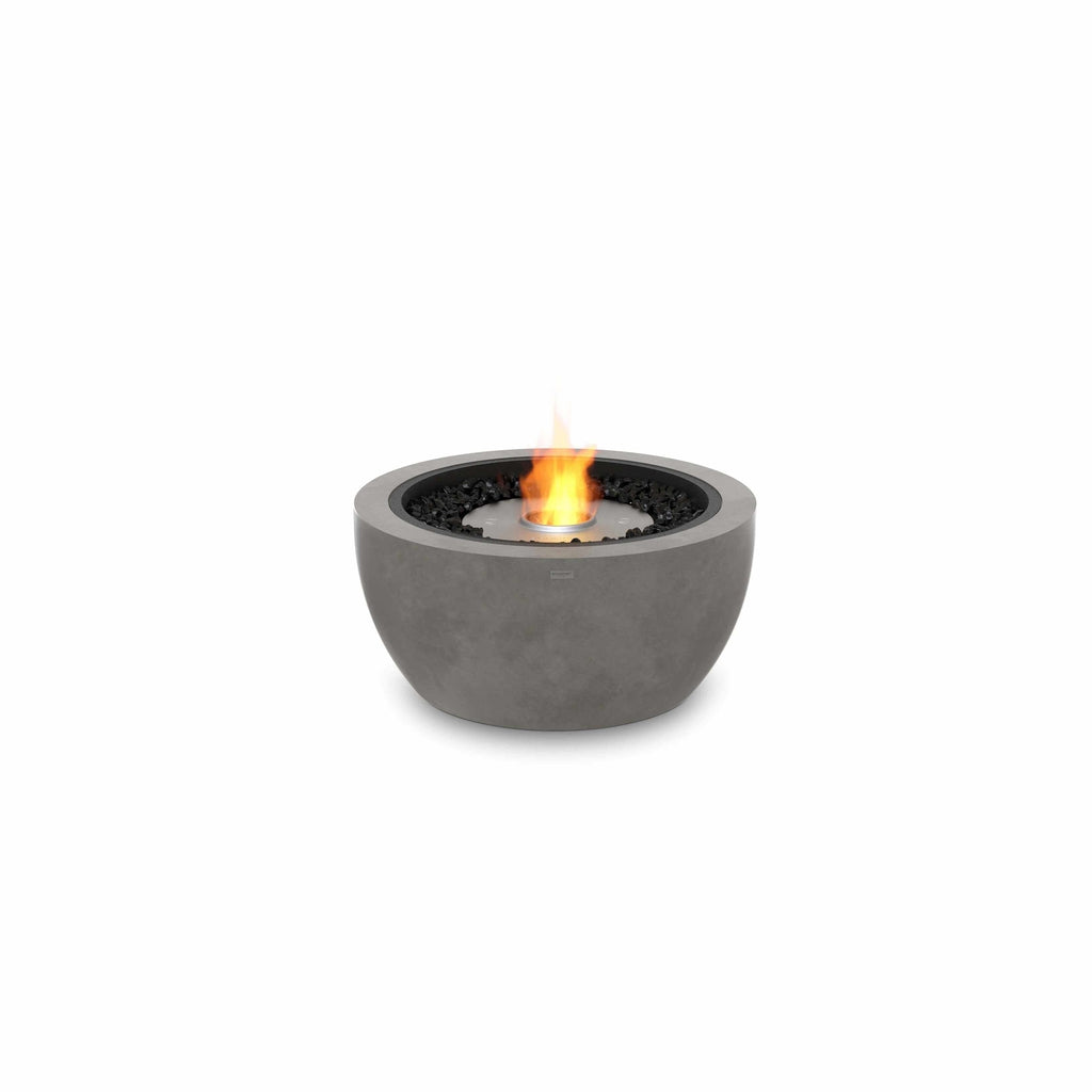 EcoSmart Fire Pod 30 bioethanol bowl in grey concrete with a central flame and black decorative stones.